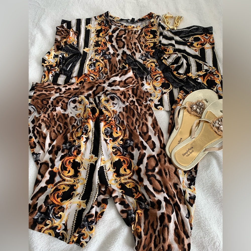 Fashion Nova 2 piece set
